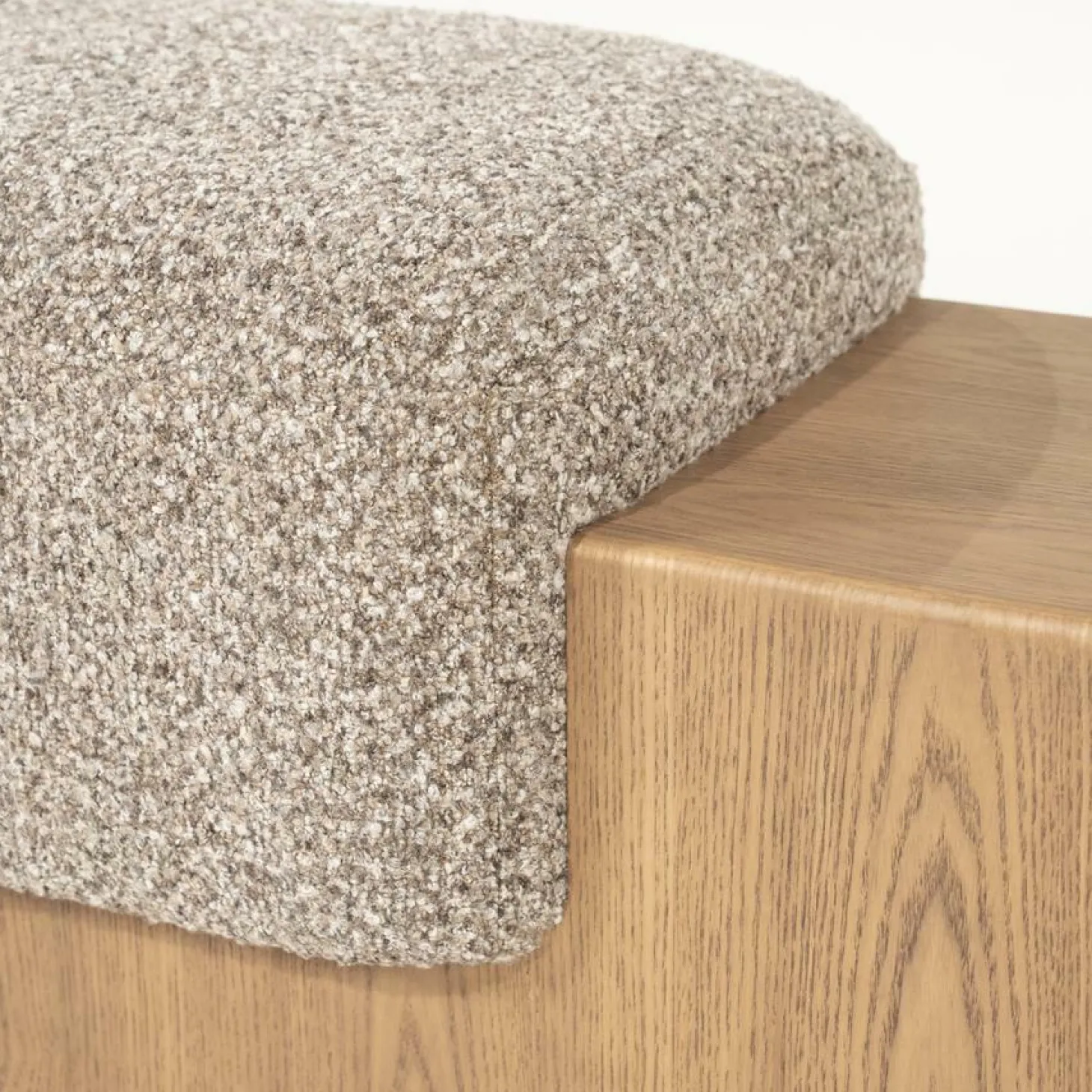 Bankje George Bouclé en essenhout 133cm - Taupe - Loft24.nl