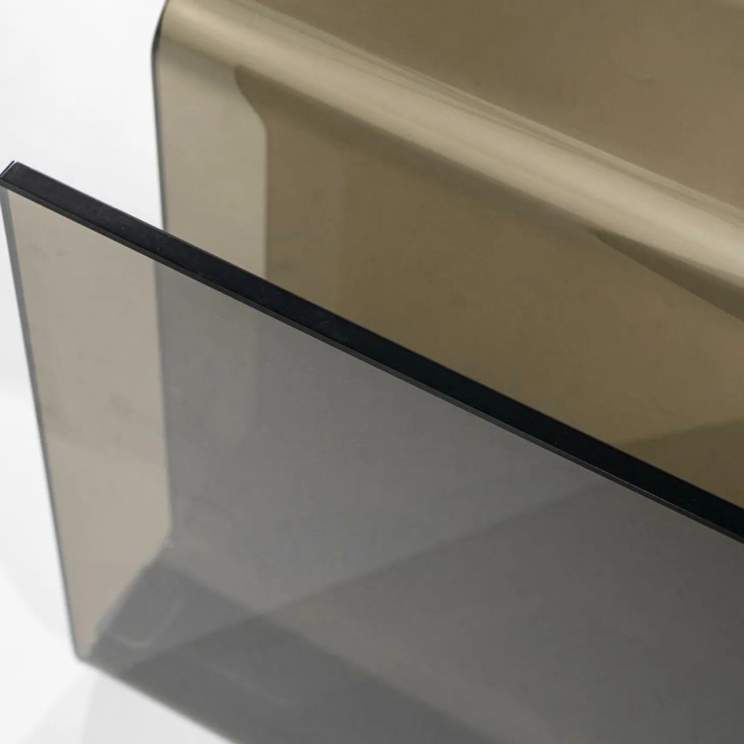 Bijzettafel Shadow Glas 48 x 42 - Bruin - Loft24.nl