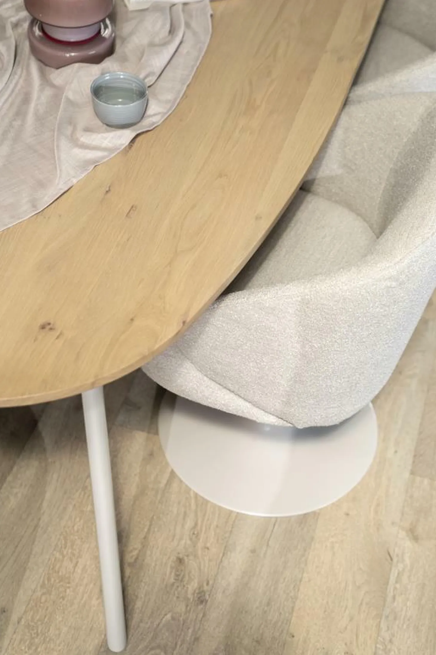 Deens Ovale Eettafel Dion 260 x 110cm - Eiken - Loft24.nl