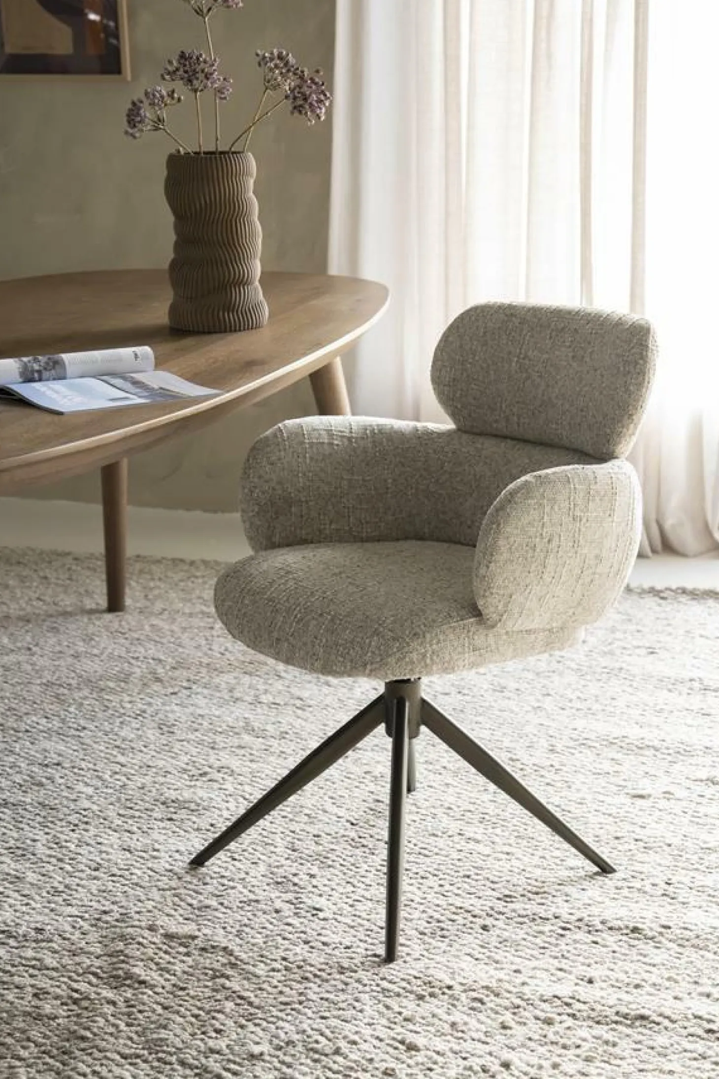Draaibare Eetkamerstoel Darcio - Taupe - Loft24.nl