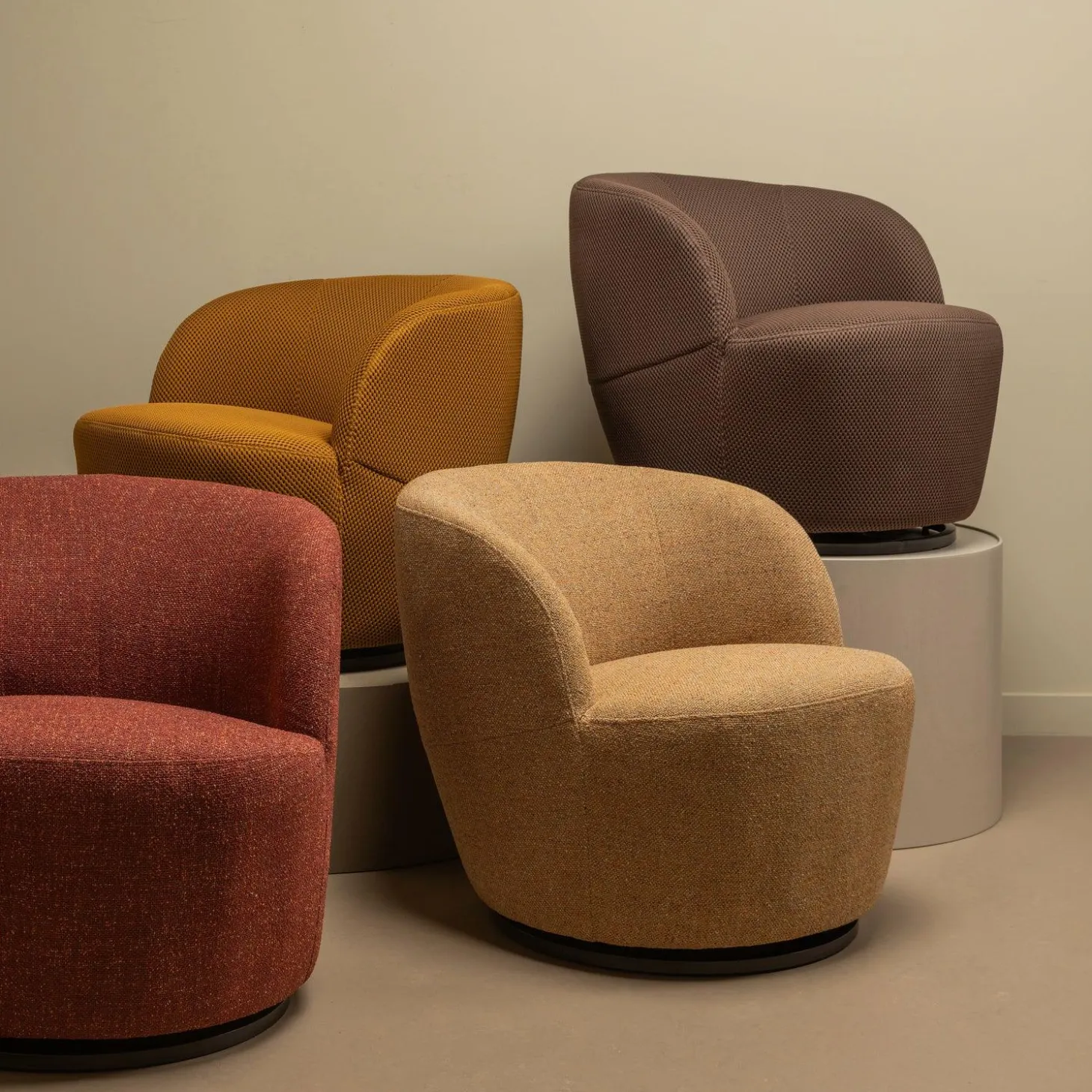 Draaifauteuil Serra Geweven - Curry - Loft24.nl