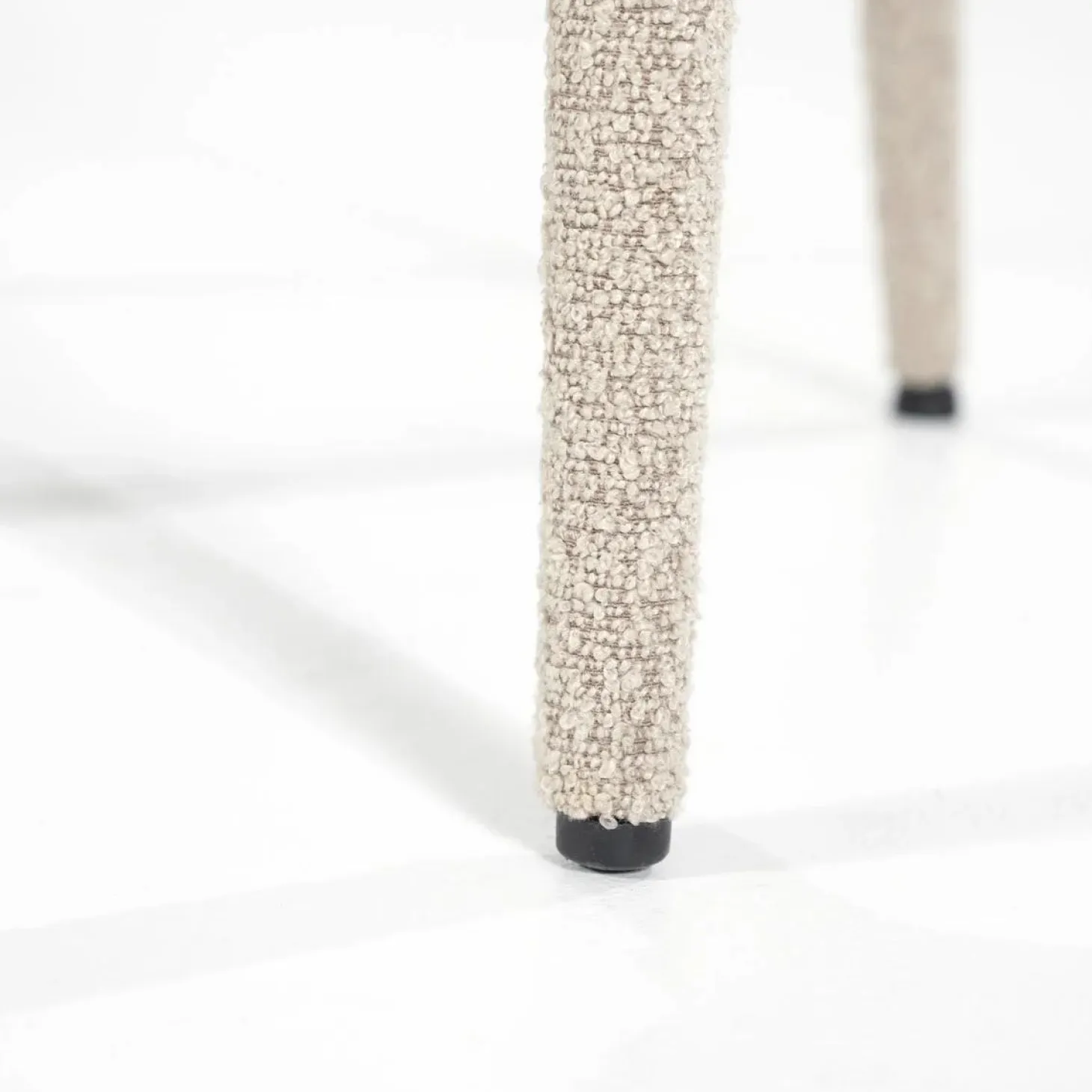 Eetkamerstoel Fika Bouclé - kleur Taupe - Loft24.nl