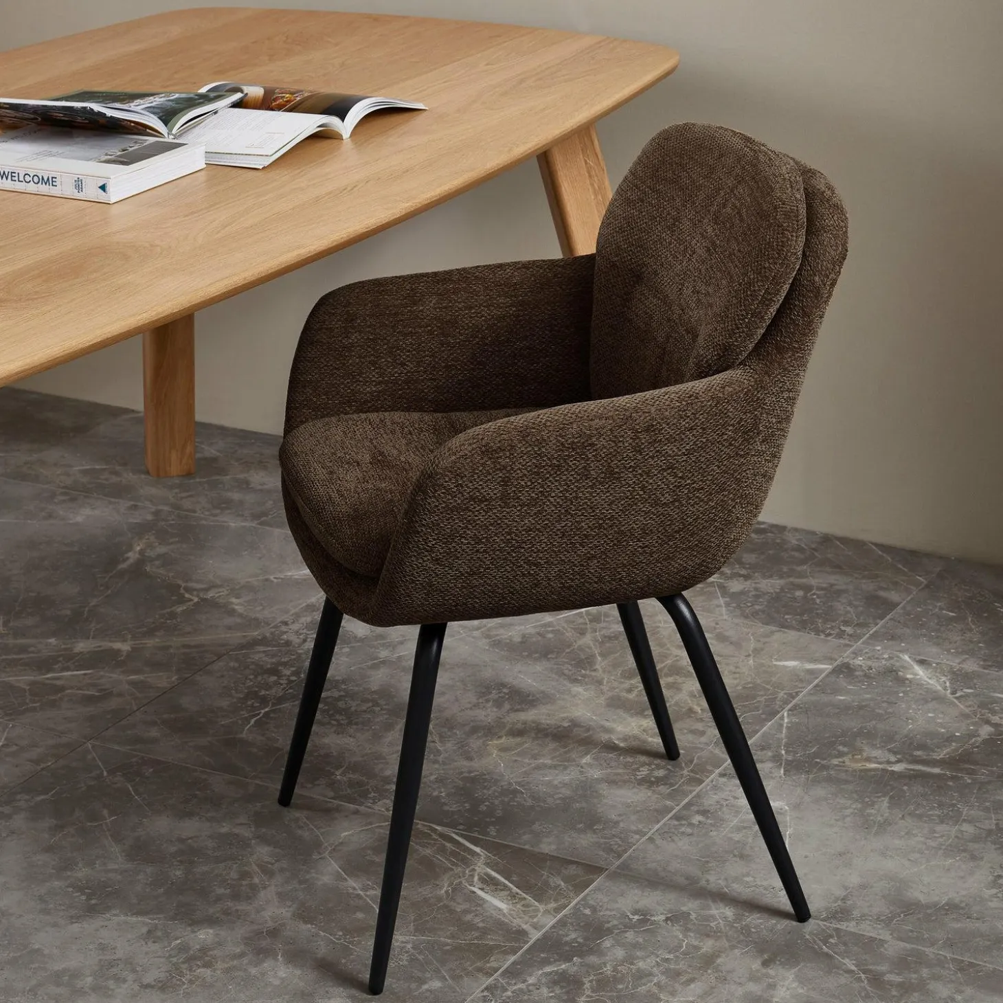Eetkamerstoel Runa Chenille - Warm Bruin - Loft24.nl