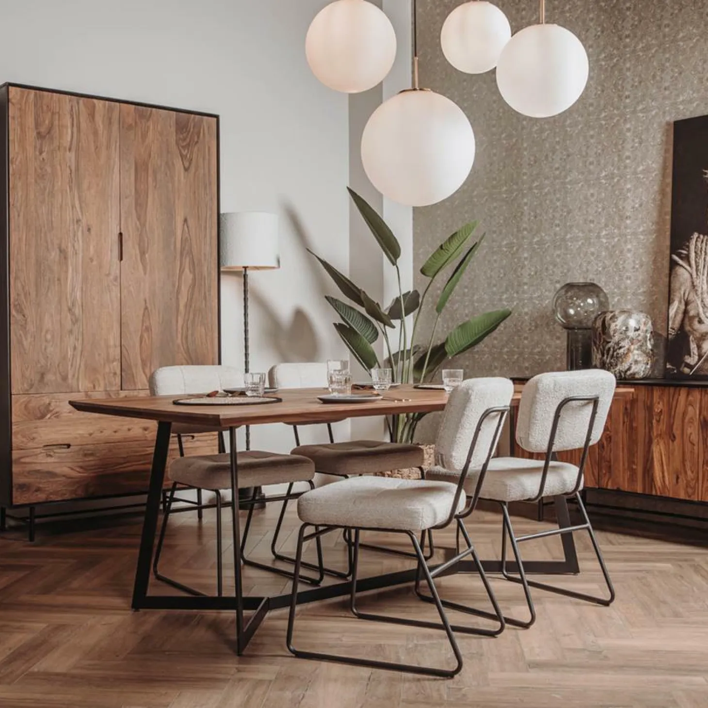 Eettafel Taviano Sheeshamhout 220 cm - Loft24.nl