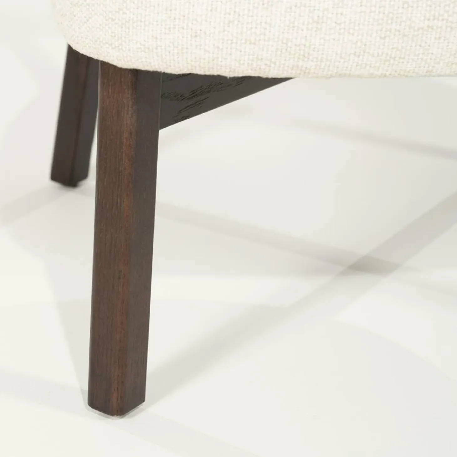 Fauteuil Mikky Eikenhout en stof Beige / Bruin - Loft24.nl