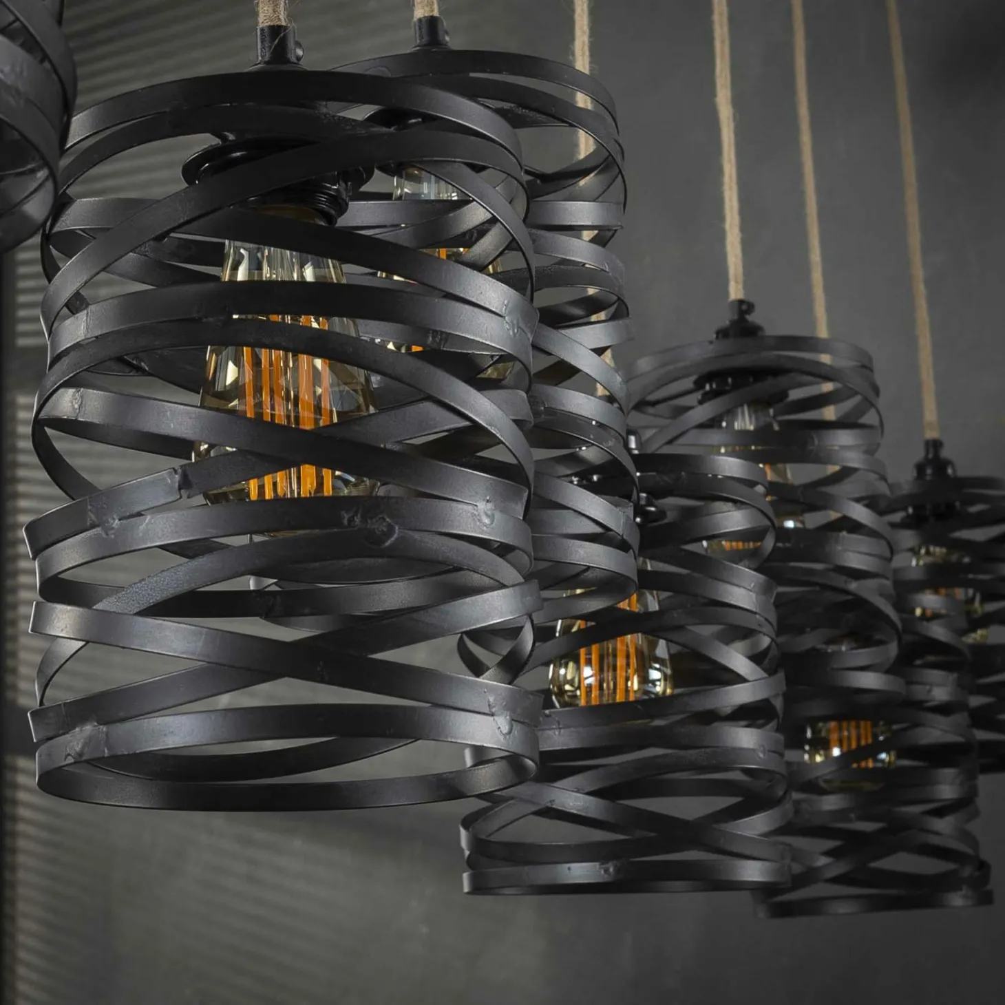 Hanglamp Twist - 7 lampen - Loft24.nl