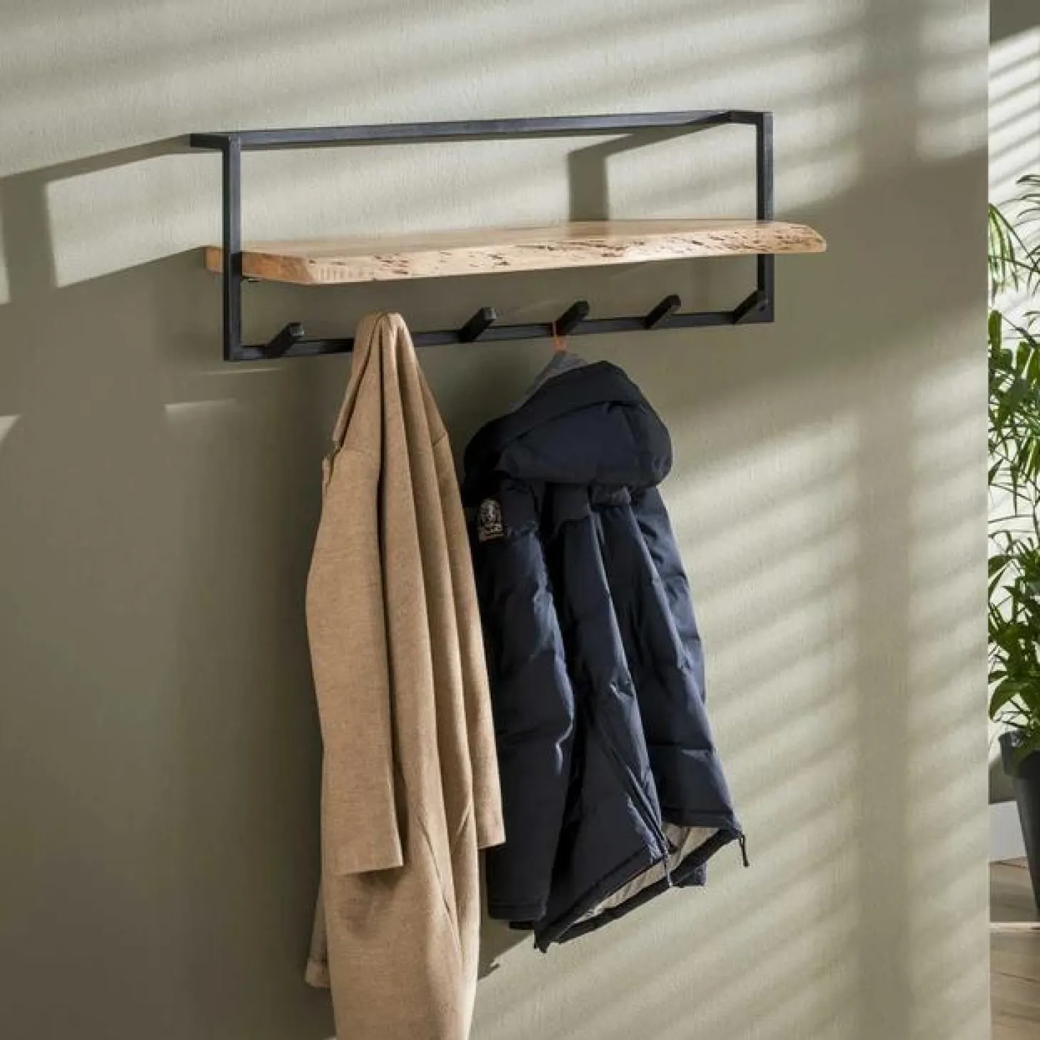 Kapstok Edge Shelve met 6 haken en Plank - Loft24.nl