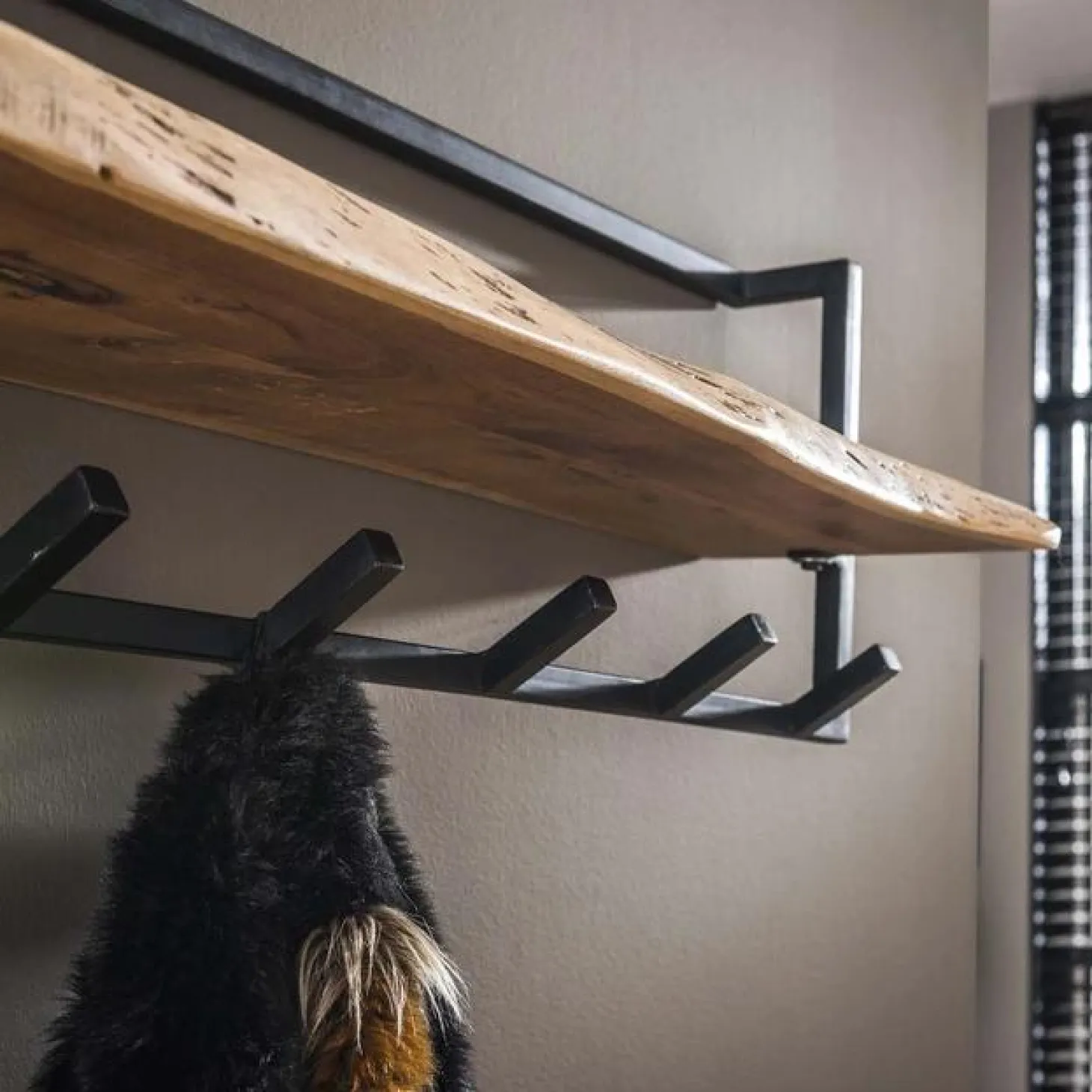 Kapstok Edge Shelve met 6 haken en Plank - Loft24.nl