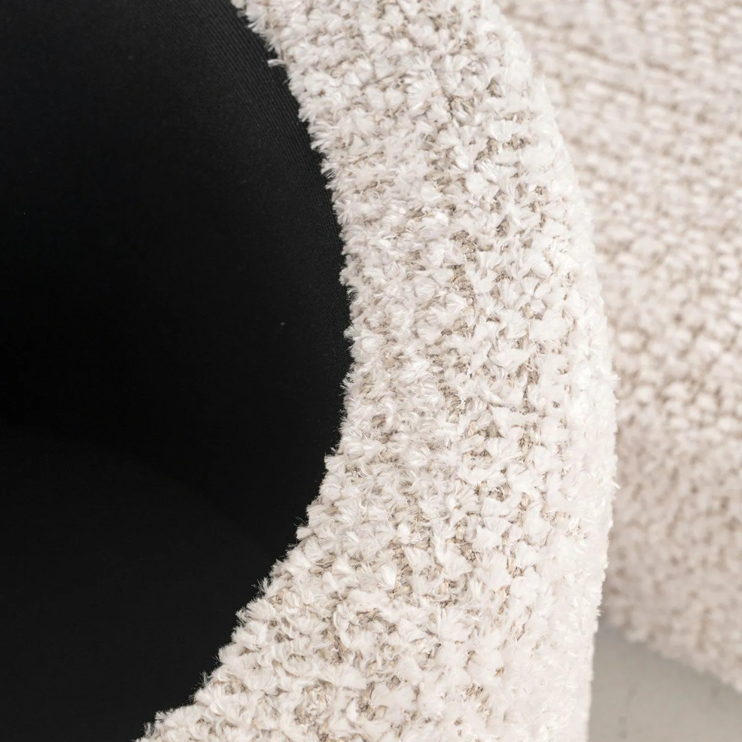 Poef Adele lovely cream (Be Lovely 11 Cream) - Loft24.nl