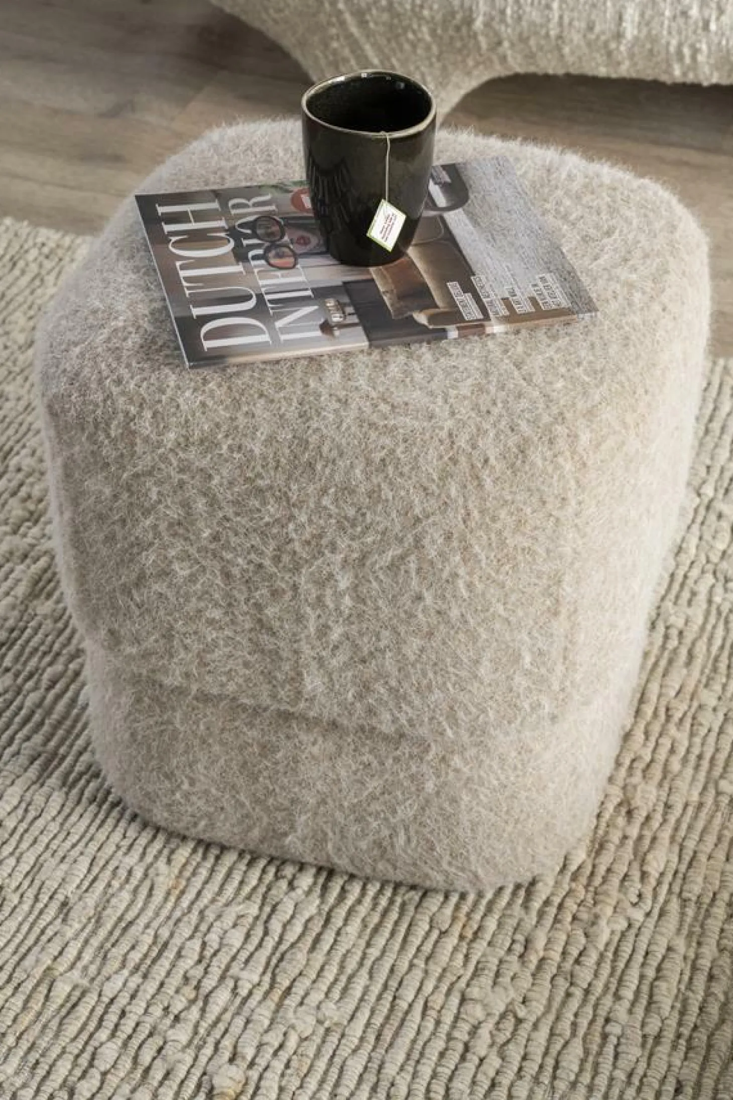 Poef Kelso - taupe - Loft24.nl