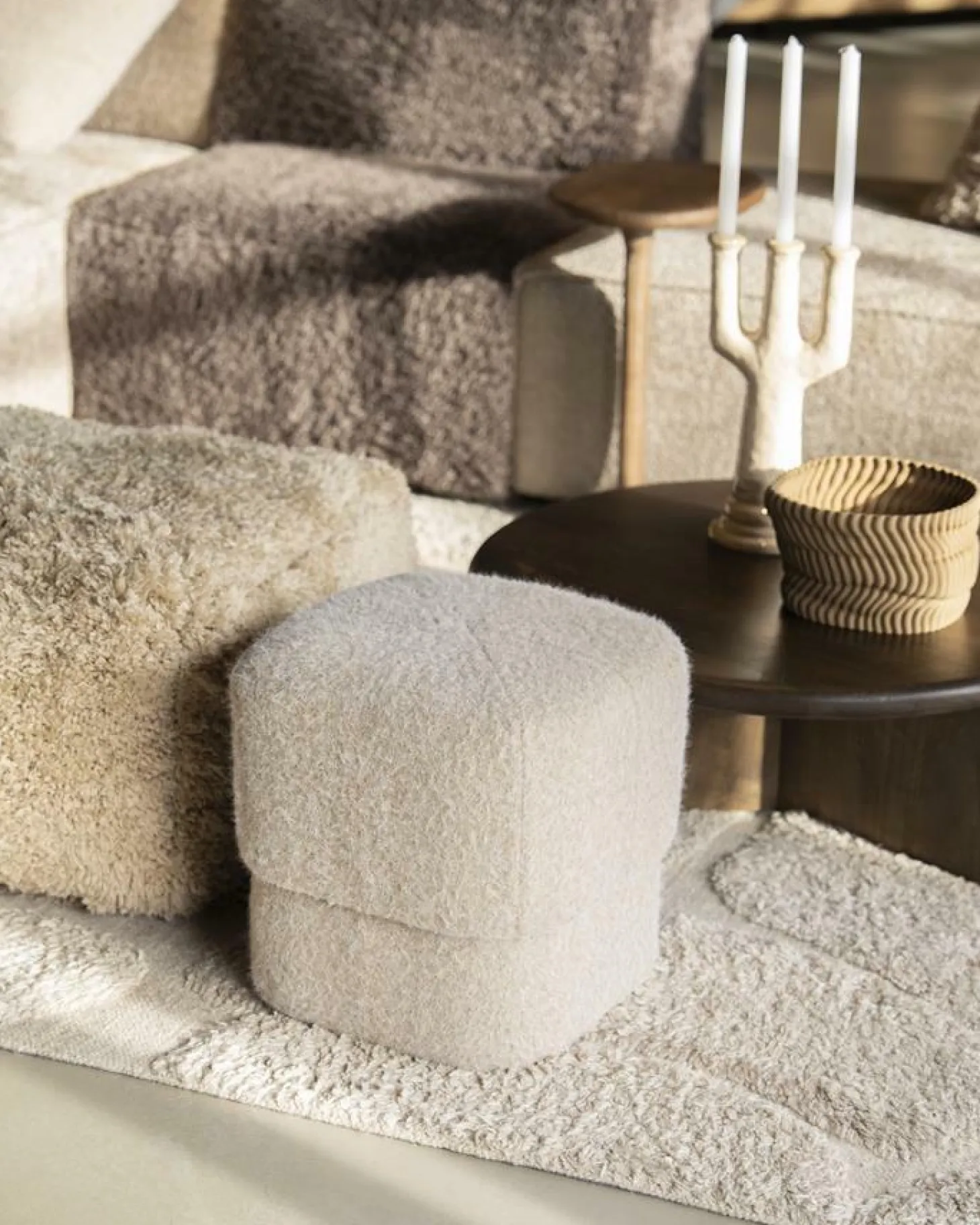 Poef Kelso - taupe - Loft24.nl