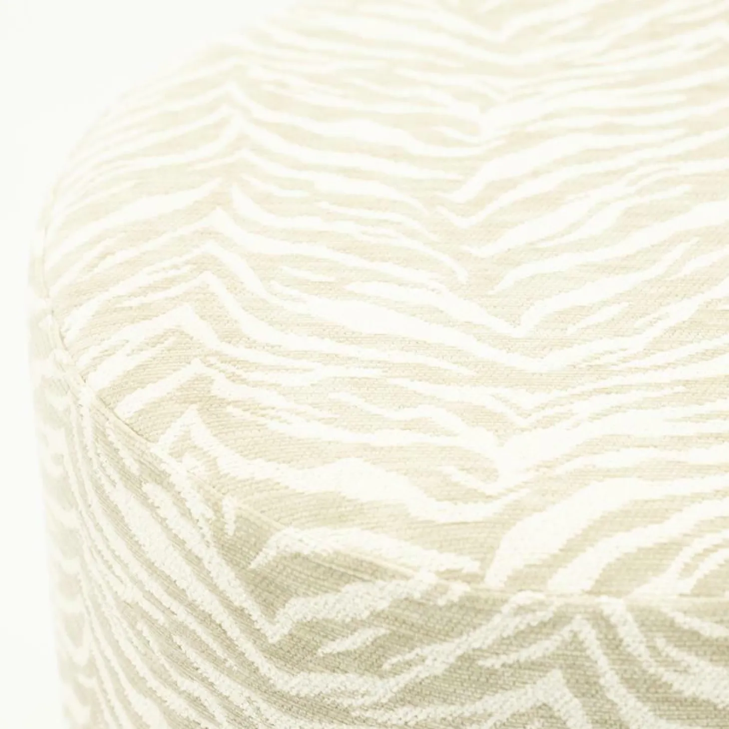 Poef Tigra - Beige - Loft24.nl
