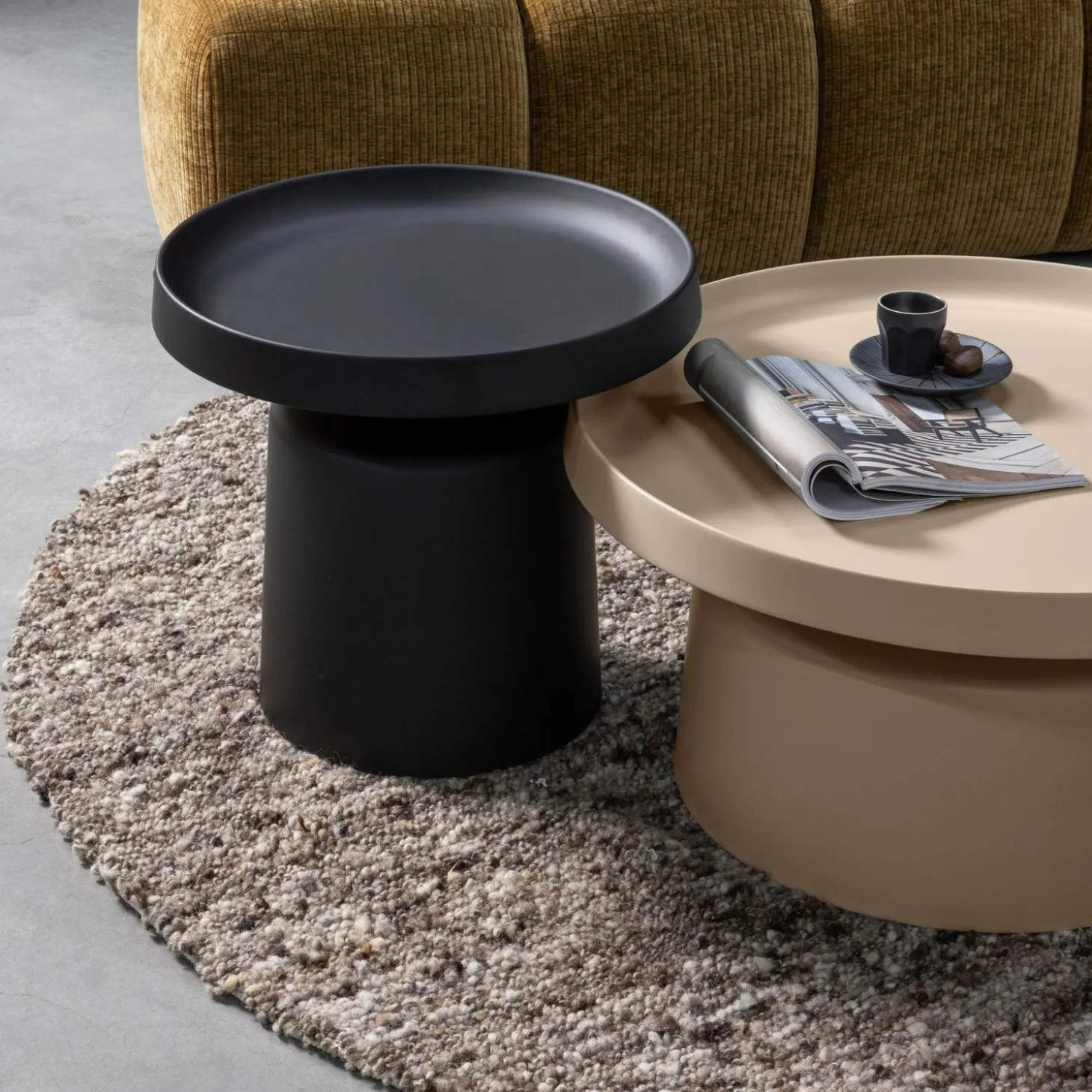 Ronde Bijzettafel Peer 49cm - Zwart - Loft24.nl