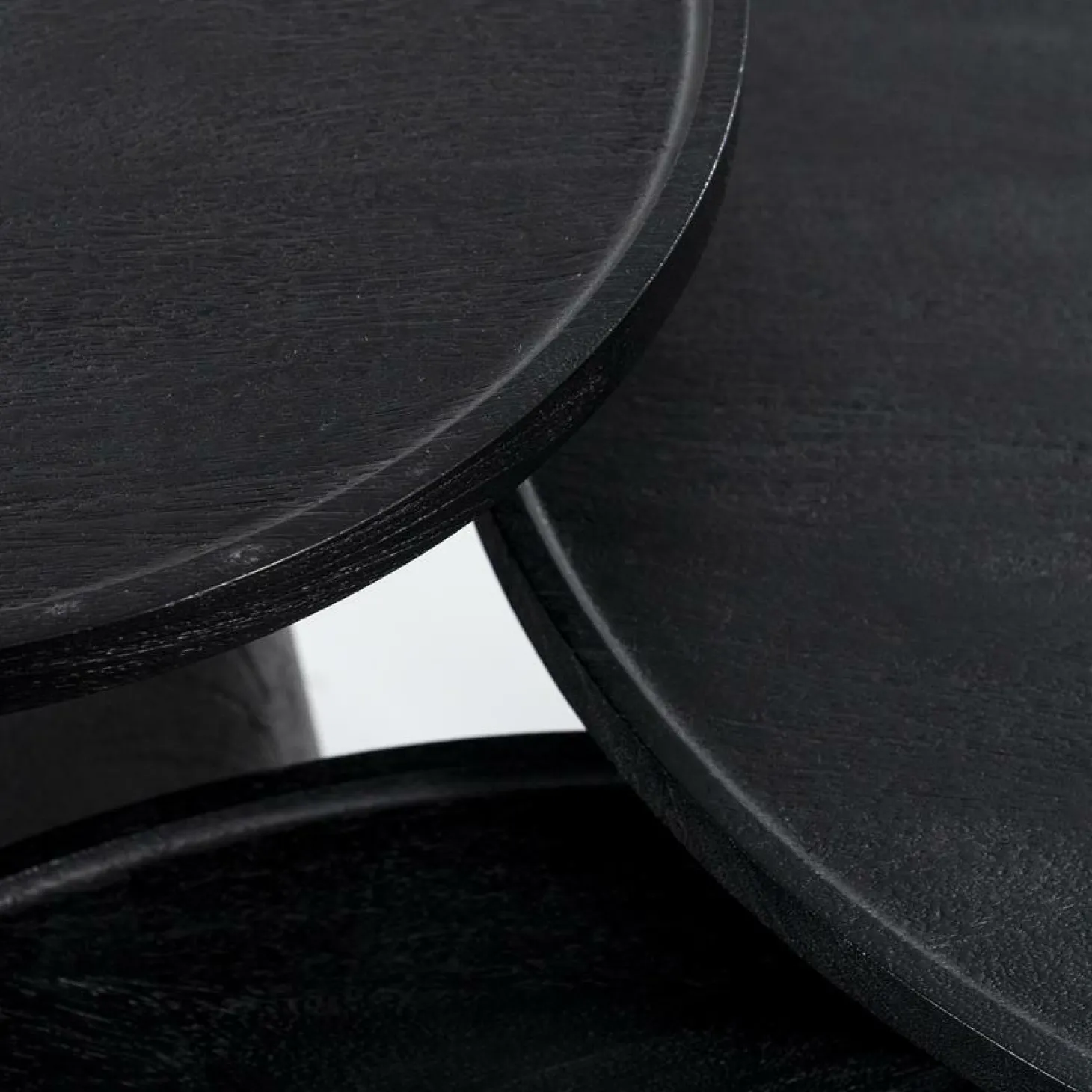 Ronde Bijzettafel Ron Mangohout - Zwart - Loft24.nl