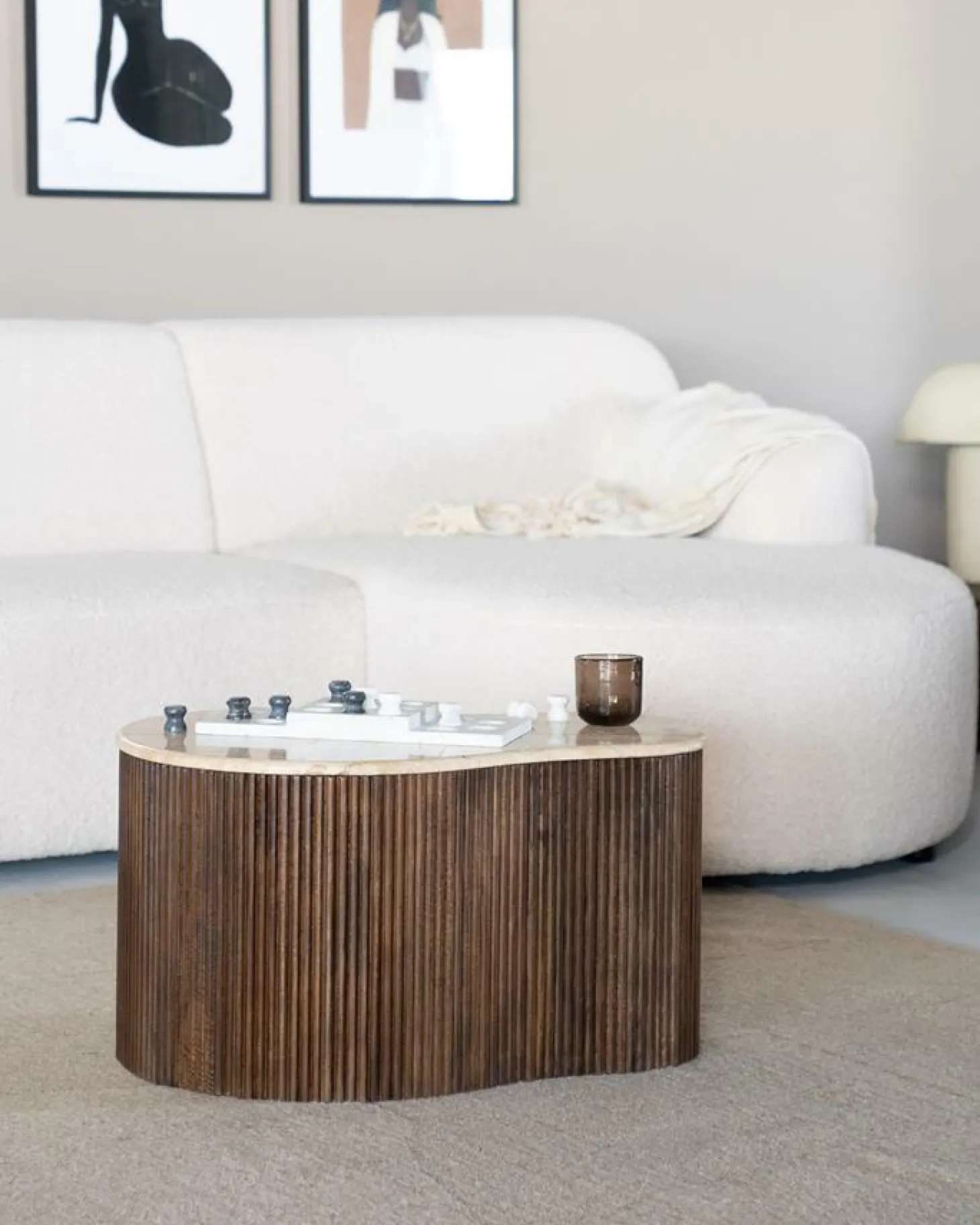Salontafel Mari Mangohout en Travertin 70 x 47 cm - Loft24.nl