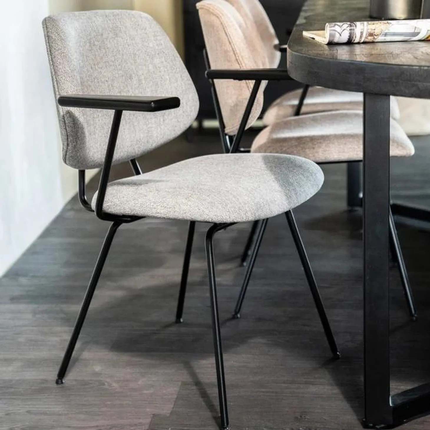 Stoel Lynn met armleuning - Grijs - Loft24.nl