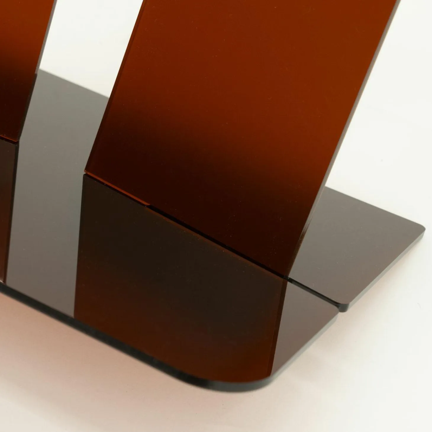 Tijdschriftenhouder Booq Acryl - Loft24.nl