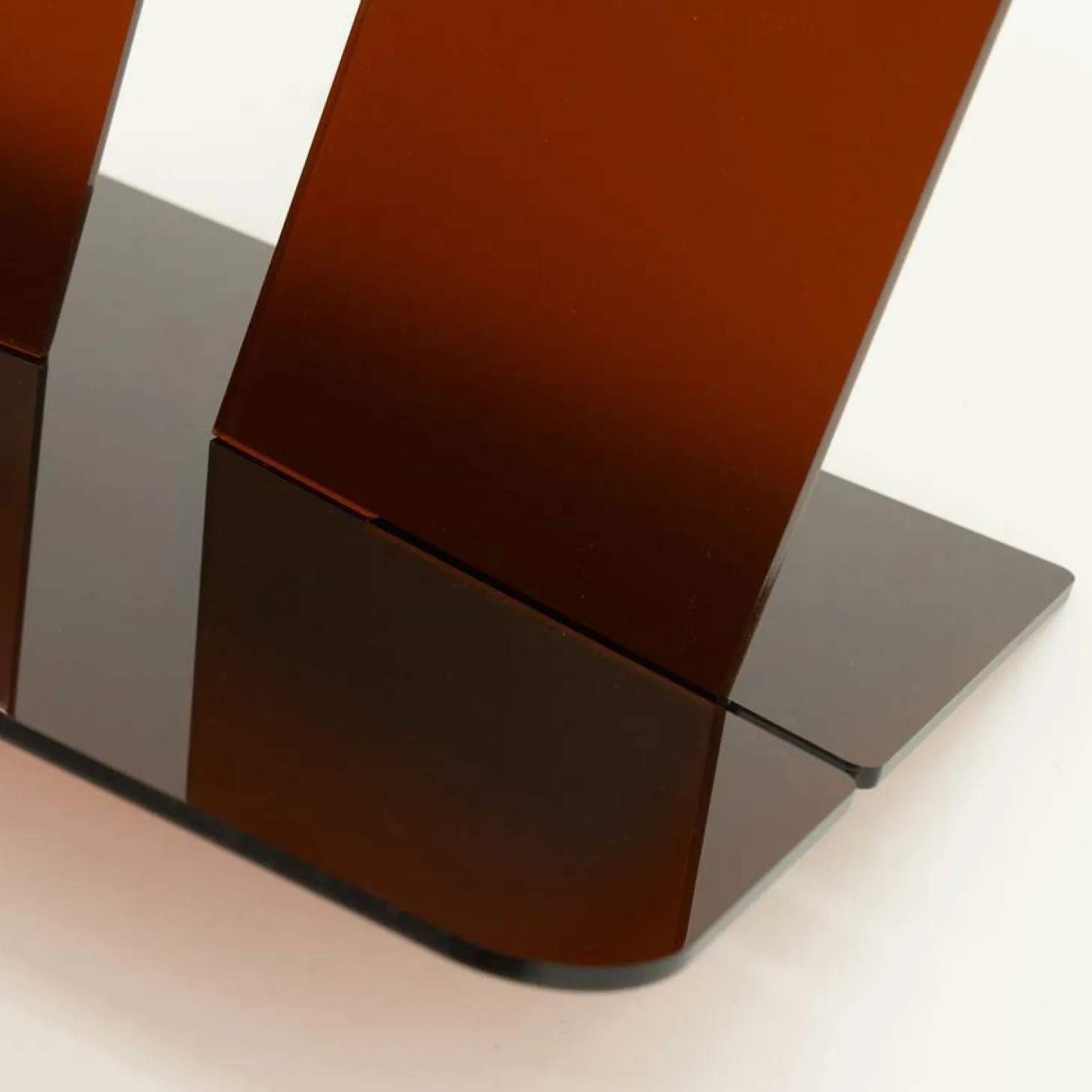 Tijdschriftenhouder Booq Acryl - Loft24.nl