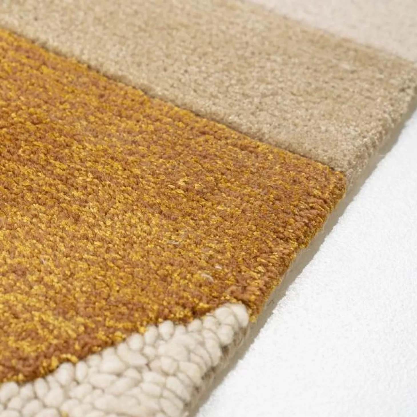 Vloerkleed Kazi 190 x 290 cm - Mosterdgeel - Loft24.nl