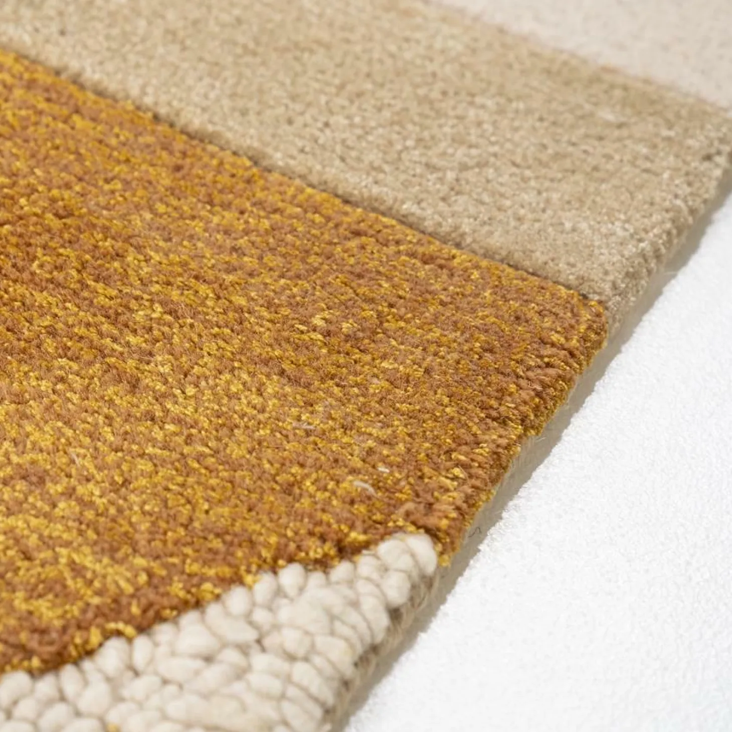Vloerkleed Kazi 190 x 290 cm - Mosterdgeel - Loft24.nl